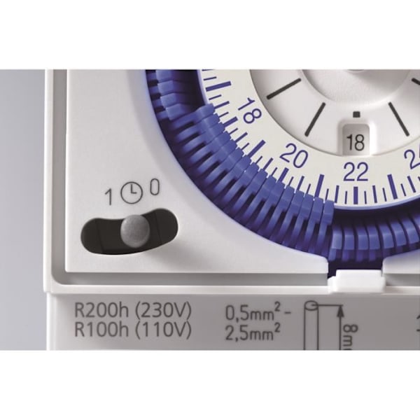 Theben SYN 161d 1610011 'Analog programmer klocka för dagligt program'