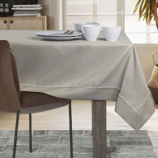 Bordduk - Empire - Cappuccino - 140x240 cm - Fläckbeständig polyester cappuccino