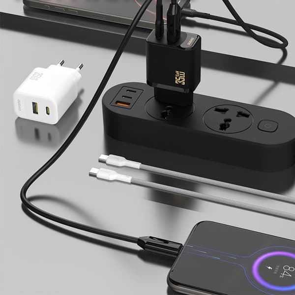 Väggladdare med USB-C-kabel 1 m 35 W - vit