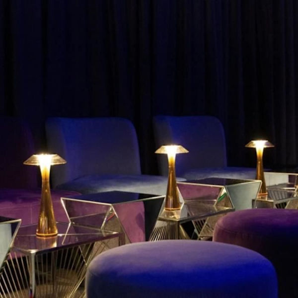 Bordsdämpare - KARTELL - Space - LED uppladdningsbar - Design Adam Tihany - Utomhus IP54 Silver