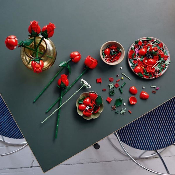 LEGO® 10328 Ikoner Buketten rosor, konstgjorda blommor att dekorera, Alla hjärtans dag-present för vuxna Rosa