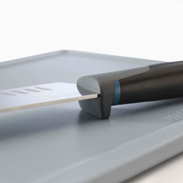 JOSEPH JOSEPH Folio™ Plus 8-delad grafitkniv och skärbrädeset Grå