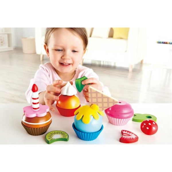 HAPE - Trä låtsas leka kökssortiment - E3157 - Cupcake kakor att montera Flerfärgad