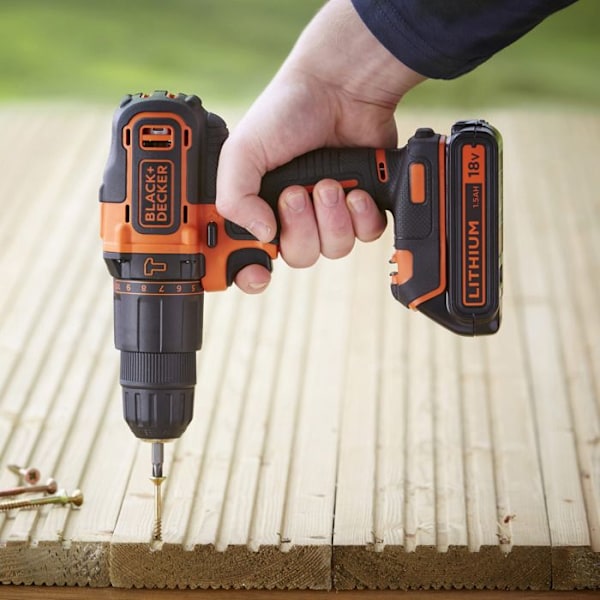 Black & Decker BDCHD18KB borrskruvdragare 2x 18V batterilåda