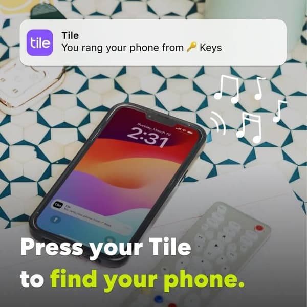 Tile Mate 2024 – Tracker Bluetooth Nyckeldetektor Rosa (Pink Punch) — IP68, batteritid 3 år