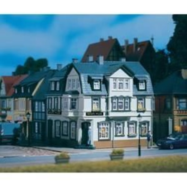 Hörnhus H0-TT 'Irish Pub' - AUHAGEN - Byggsats för barn