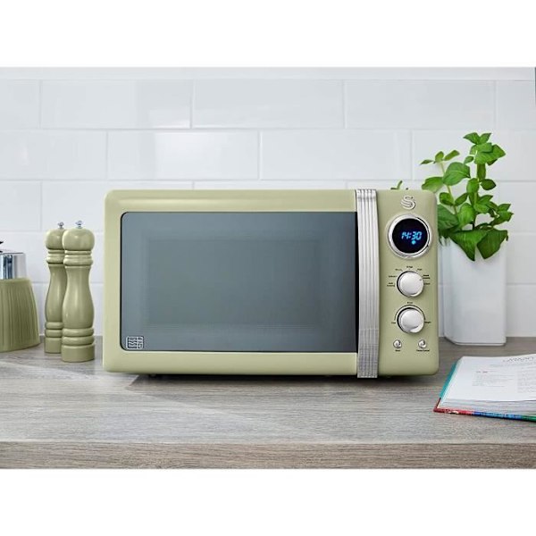 Retro frukostset - SWAN - 1,8 l vattenkokare, 2-skivors brödrost, 20 l mikrovågsugn - grön Grön