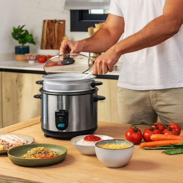 Cecotec RiceFusion 7000 riskokare i rostfritt stål. 700 W, kapacitet 1,8 liter, 10 portioner, rostfritt stål och glaslock. Fungera Rostfritt stål