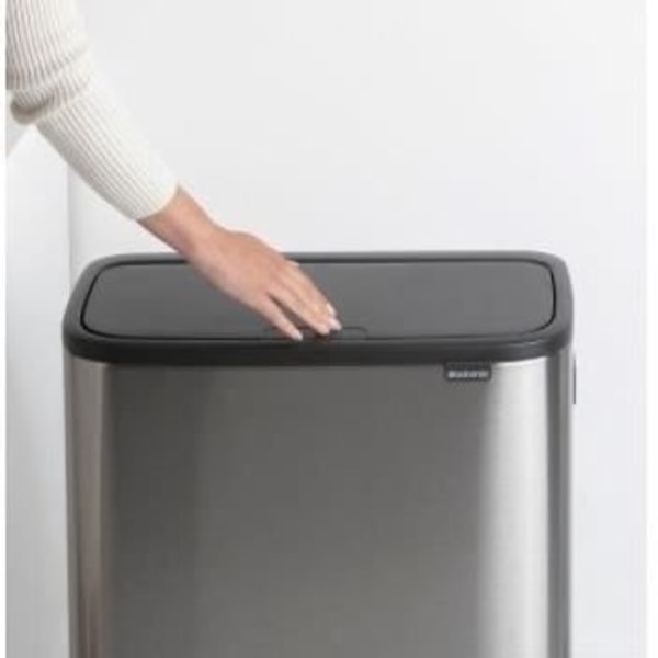 BRABANTIA Papperskorg Bo Touch Bin Hi - 60 L - Fingeravtrycksskydd i matt stål Fingeravtryckssäker i matt stål