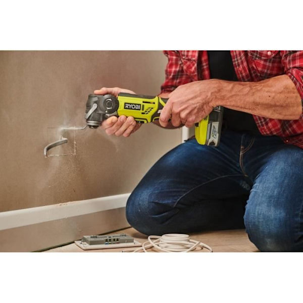 RYOBI - Multiverktyg 18V ONE+ - oscill. 3,2° - 1 trä-metallblad & 1 träblad, 1 slipplatta och 5 slipskivor - R18MT-0 Grön