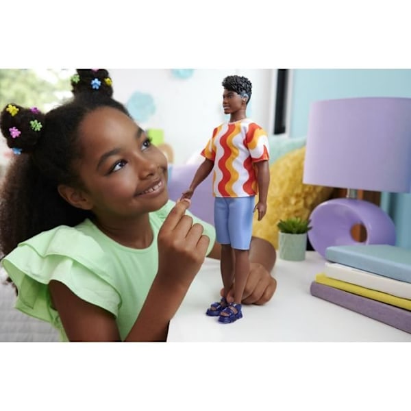 Barbie-Ken Fashionistas-docka med hörapparater HRH23 Flerfärgad