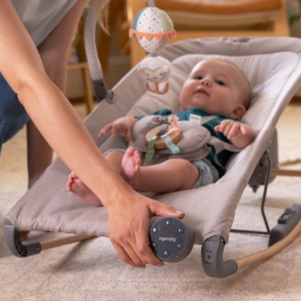 Ingenuity transat baby InMotion Automatic Rocker grå med musik