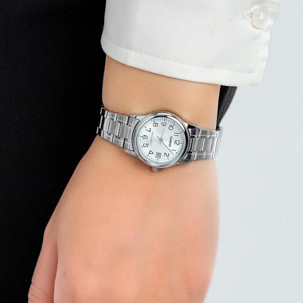 Klocka - Casio - LTP-V002D-7B - Stål - Kvarts - Analog Silver