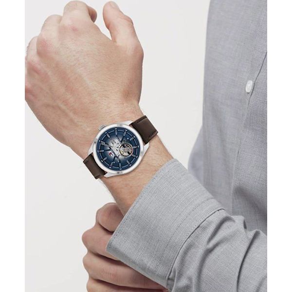 Klocka - Tommy Hilfiger - 1791888 - Automatisk - Brunt läder - 42 mm - 5 bar kastanj