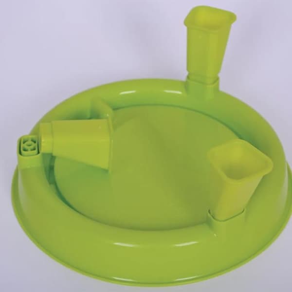 Plast Hönsvattenkopp Eco 5l Grön Med Ben - Gaun