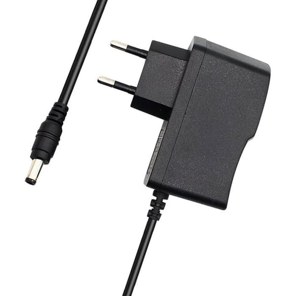 Laddare - Leyf - 5V-2A-2.1 - Mångsidig väggadapter - 115 cm kabel - 10W