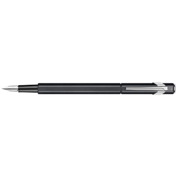 CARAN D'ACHE Reservoarpenna 849 CLASSIC LINE, röd 0,000000 Svart