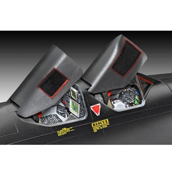 Maquette aviones: Lockheed Martin Lockheed SR-71 A Blackbird Enfärgad