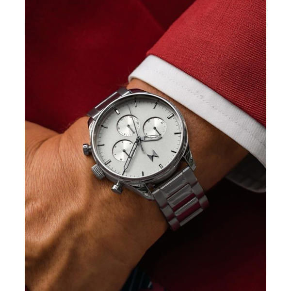 Mvmt - 28000230-D - Analog multifunktionskvartsklocka för män med silverarmband i rostfritt stål -