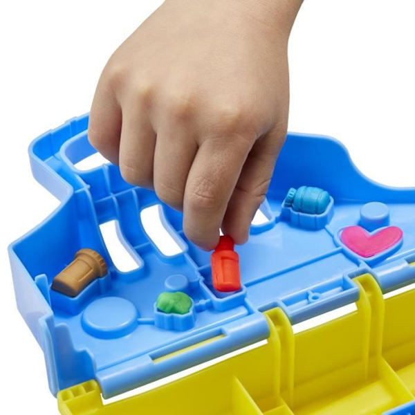 Play-Doh Veterinärkontoret med hund, med 5 krukor modelllera och 10 verktyg, leksak efter skolan, klassikerna Flerfärgad