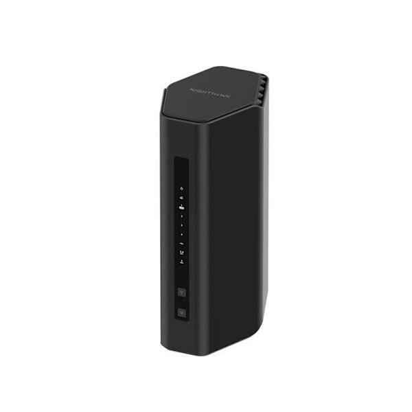 NETGEAR 3PT Nighthawk Wi-Fi 7 BE6500 Router med exceptionell prestanda och snabb anslutning.