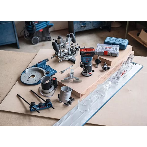 Affleureuse utan sladd GKF 18V-8 - BOSCH - utan batteri eller laddare - tillbehör - L-Boxx - 06016C2003