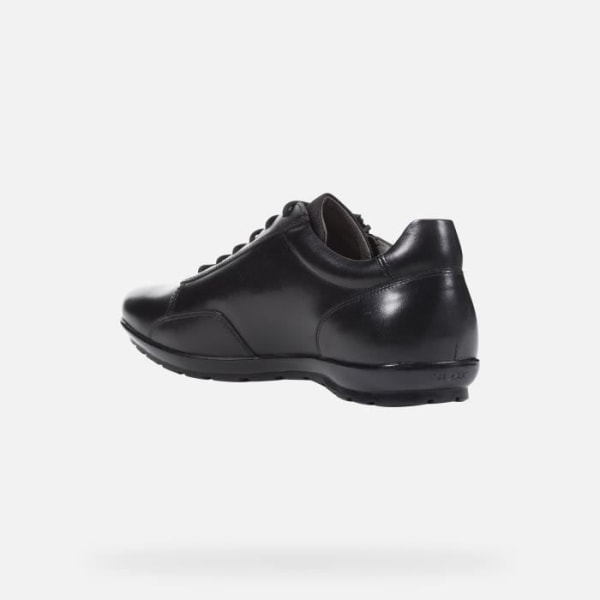 Geox Uomo Black Men's Sneakers - Patenterade Evergreen-sulor för naturlig värmereglering BLY/KASTANJ 46