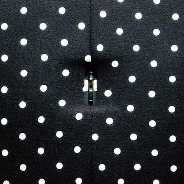 Skyltdocka - Prym proportion modell - 611753 - adonna Polka Dots sybyst, svarta/vita prickar, storlek M (42-48)