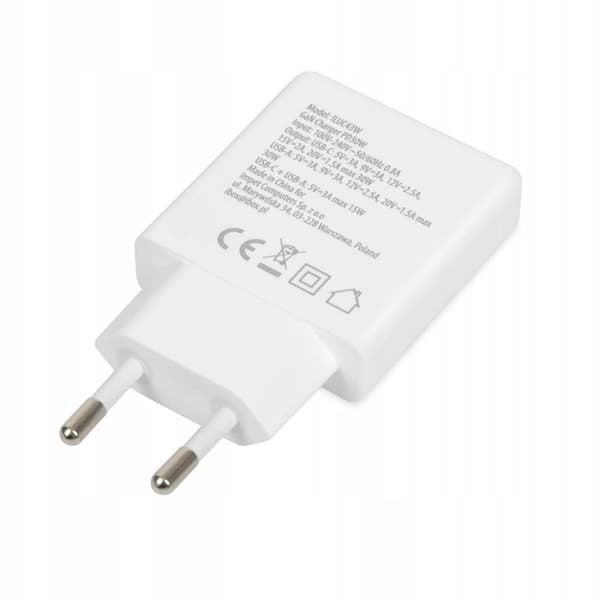Laddare - Ibox - ILUC43W - GaN PD30W - 1 USB Type-A - 1 USB Type-C - Vit Vit