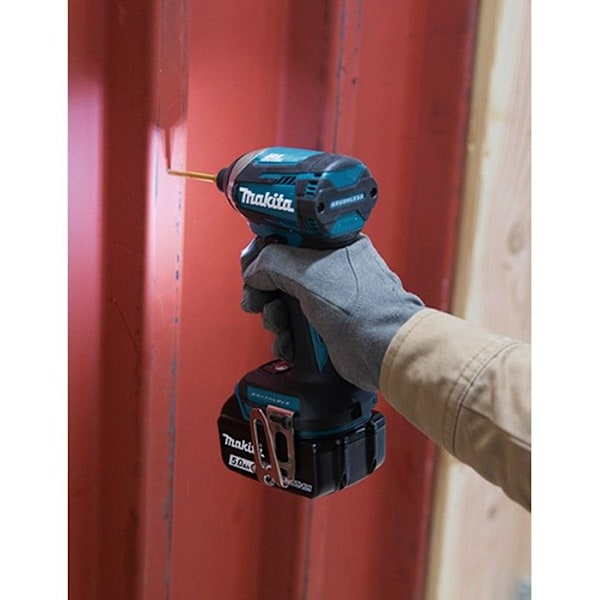 18V slagskruvmejsel + 2 5Ah batterier + laddare + MAKPAC box - MAKITA - DTD154RTJ