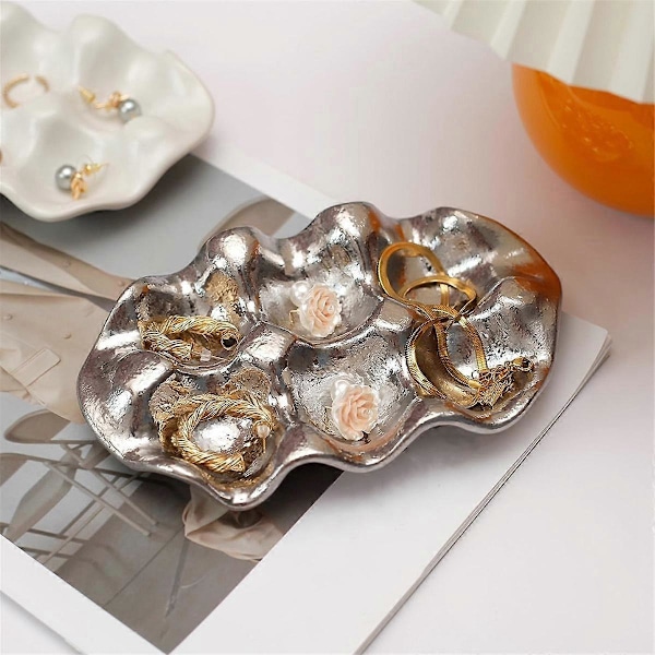 Eggbrett Smykker Ring Halskjede Øredobber Oppbevaringsdisplay Plate Verdi Keramiske Ornamenter Posering Gode Ting Rutenett Sølv