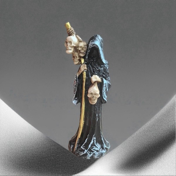 Hellige Død Statue Stående Dekorativ Muerte Figur Grim Reaper Holder Kranie Statue Alter Hallowe