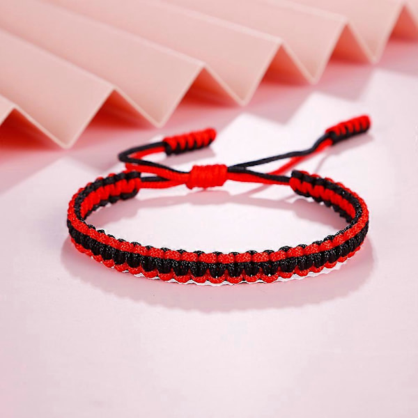 Håndlagde tibetanske buddhistiske lykkearmbånd svarte røde tråder justerbare knuter armbånd for kvinner menn håndleddsmykker
