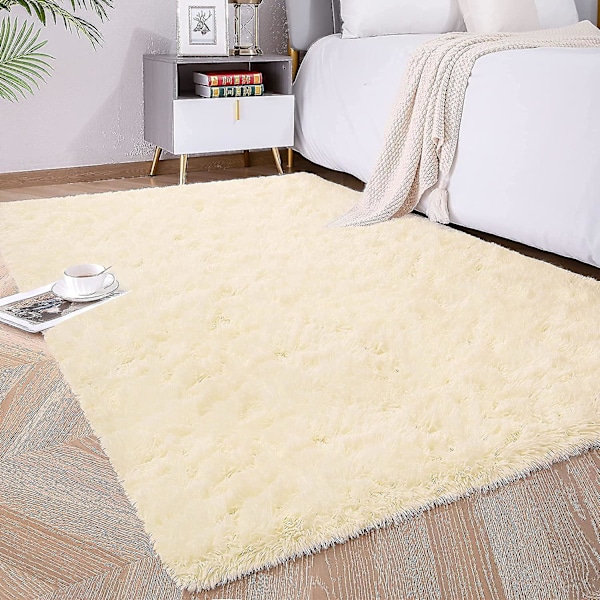 Tflycq Soft Fluffy Area Mattor Kompatibel med Sovrum Barnrum Plysch Shaggy Nursery Matta Furry Throw Mattor Kompatibel med Pojkar Flickor, College Sovsal Beige 2.6 *5.2 Feet