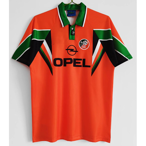 97-98 säsong borta Irland retro jersey tränings T-shirt Ferdinand NO.5 M
