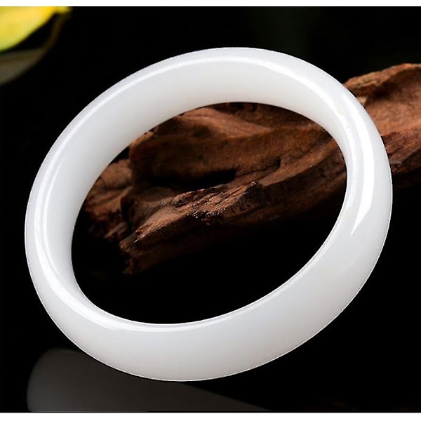 2,4 tommer (60-61 mm) håndlaget armbånd i naturlig hvit jade for kvinner, gave med eske