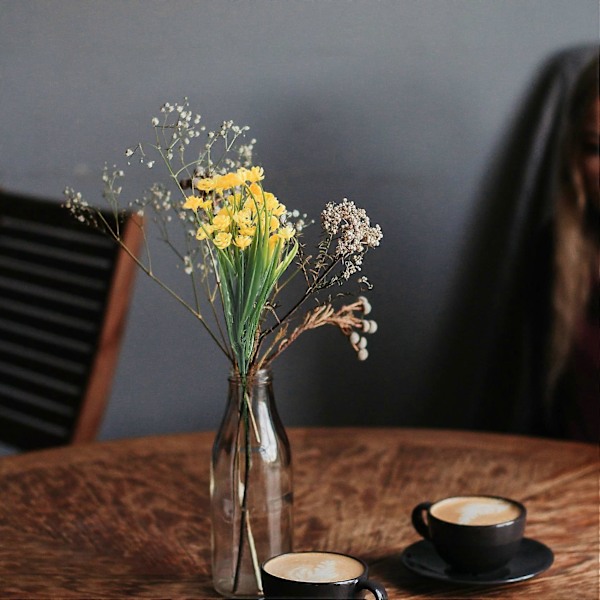 8 stk. Kunstige Blomster Udendørs UV-resistente Planter, 8 Grene Falske Plastik Grønne Buske Planter