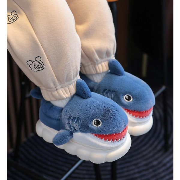 Shark Slippers Sklisikker innendørs bomullspolstrede sko Myke vinter bomullspolstrede sko jenter og gutter bomullspolstrede sko Ny stil som en gave til barnet Sky Blue 24-25