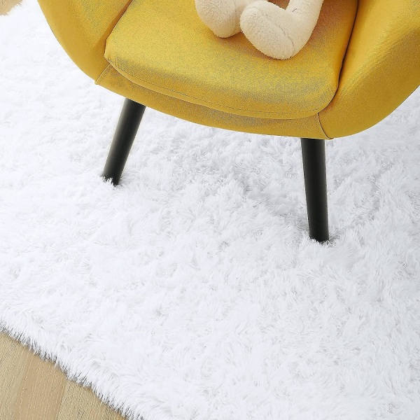 Tflycq Soft Fluffy Area Mattor Kompatibel med Sovrum Barnrum Plysch Shaggy Nursery Matta Furry Throw Mattor Kompatibel med Pojkar Flickor, College Sovsal White 3.3 *4 Feet