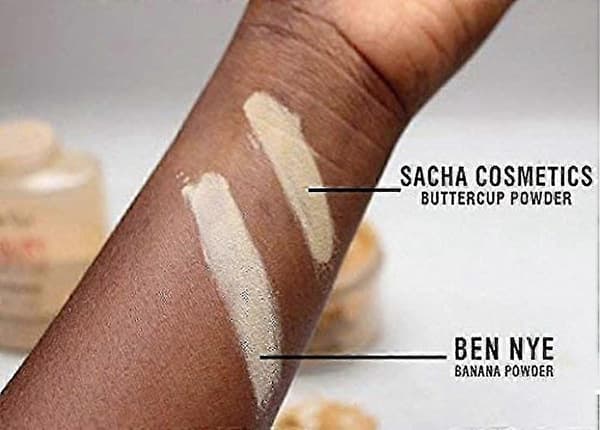 Sacha Buttercup Setting Powder - Finmalen och Flash-vänlig