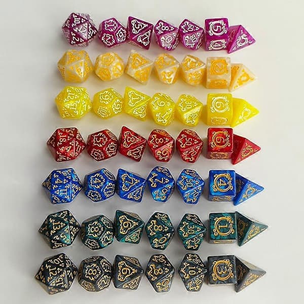 7 st DND-tärningar 7 st/set drakmönster polyedriska tärningar rollspel D&D TRPG brädspelstärningar som presentunderhållningstillbehör röd