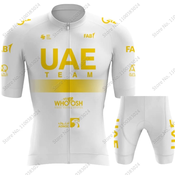 Svart UAE Team 2023 Golden Cycling Jersey Set Kortermet Herreklær Landeveissykkelskjorter Dress Sykkel Bib Shorts MTB Maillot 2 3XL