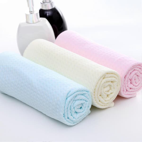 Jacquard Badhandduk - Ren Bomull & Över 50% Absorptionsförmåga - för Hemmaspa White