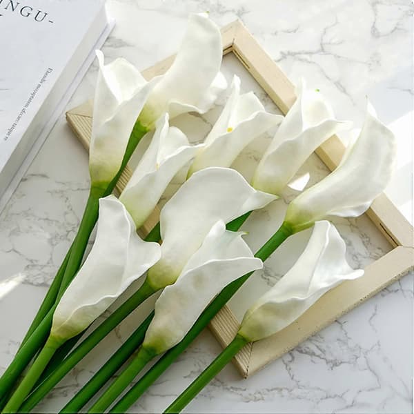 Hvide Calla Liljer Kunstige Blomster Store Real Touch PU 63cm 6 stk