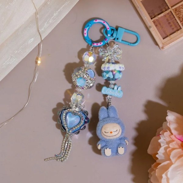 Labubu Hengende Anime Karakter Nøkkelring Veske Mobiltelefon Gave Søt Partikkelmodell Dekorasjon Kawaii Par Gave Festival(FMY) A