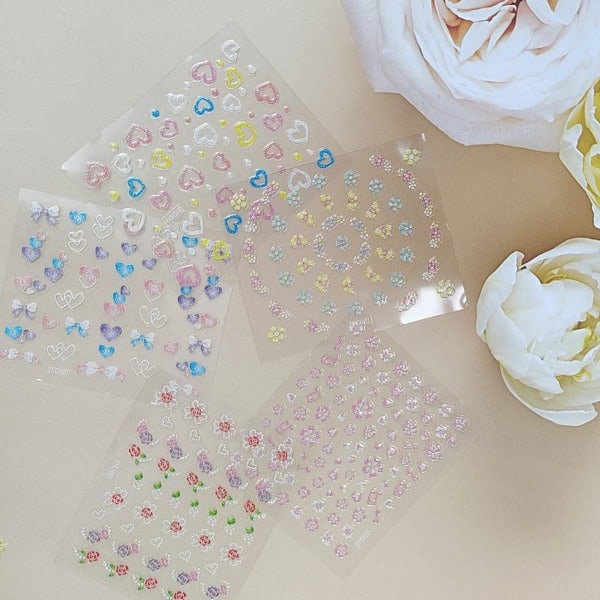 IC Färgglada Blommor Nagelkonst Stickers Dekaler 3D Självhäftande Blomma Nageldekaler Iskristall Blomma Daisy Fluga Hjärta Nagel 30 ark