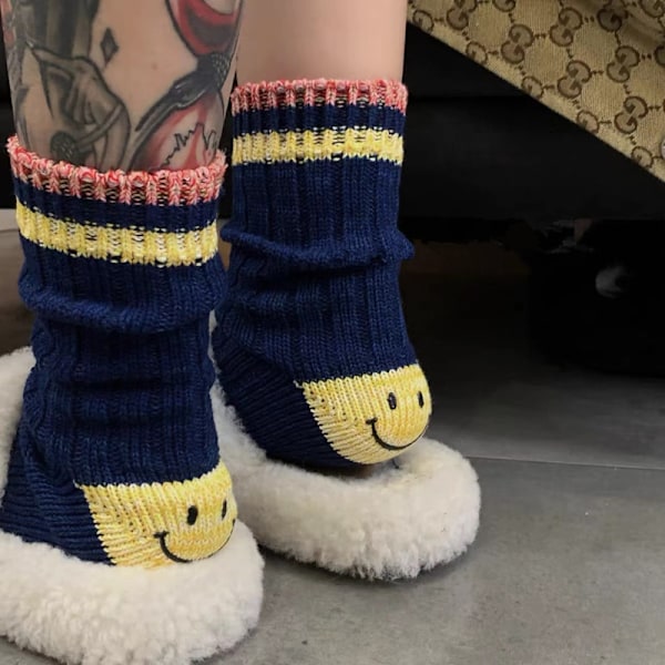 Smiley Hæl Tykke Japanske Stilverktøy Fargede Stripete Herre- og Damestrømper Trendy Strømper white
