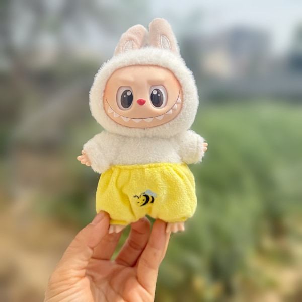 /NC/Labubu Luksuriøs Designer Myk Leke Labubus Dukke med Eksklusivt Klessett Inkluderer Ikke Doc Bread flakes round eyes