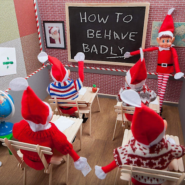 X Busig Tomte med Kardborre i Handen - Långbent Tomte Mjuk Plysch - Julnyhet - Tomte med Hatt och Etikett Jul