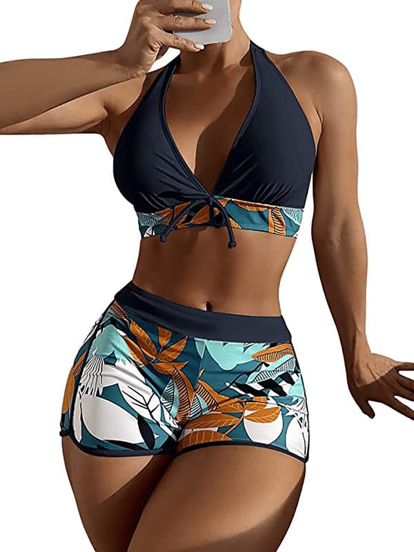 Bladmønstret halterneck bikini sæt og shorts